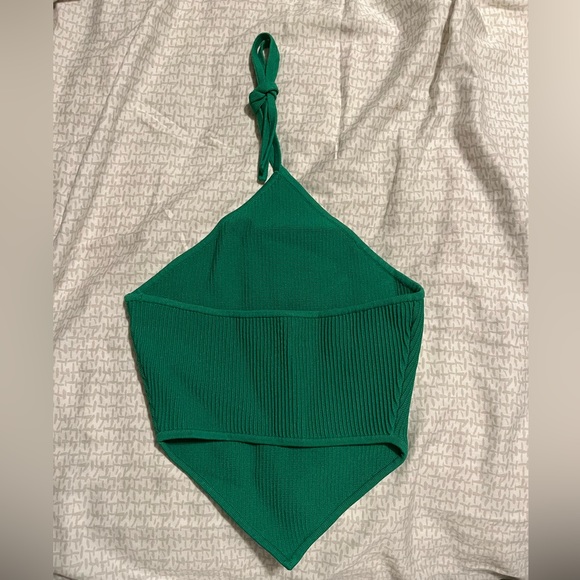 Green Aritzia top 💚 - Picture 3 of 4
